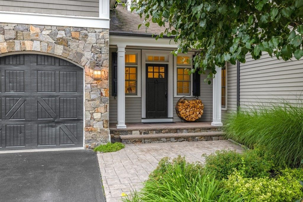 Entry way