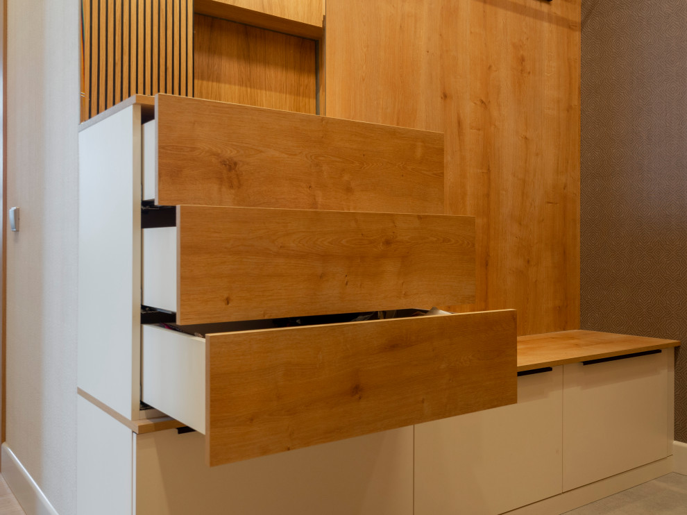 Оформление прихожей в современном стиле