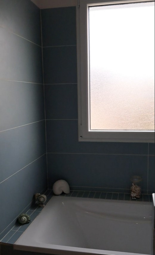 Création salle de bain d'amis dans une maison d'architecte.Région parisienne