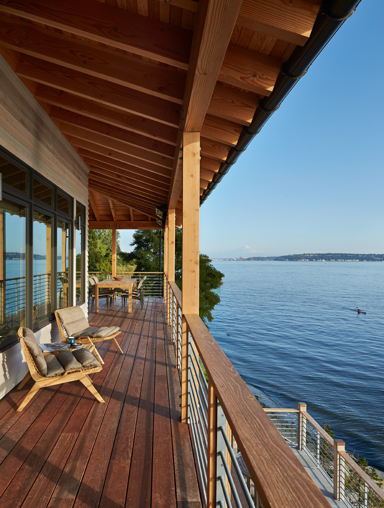 This is an example of a beach style verandah in Seattle.
