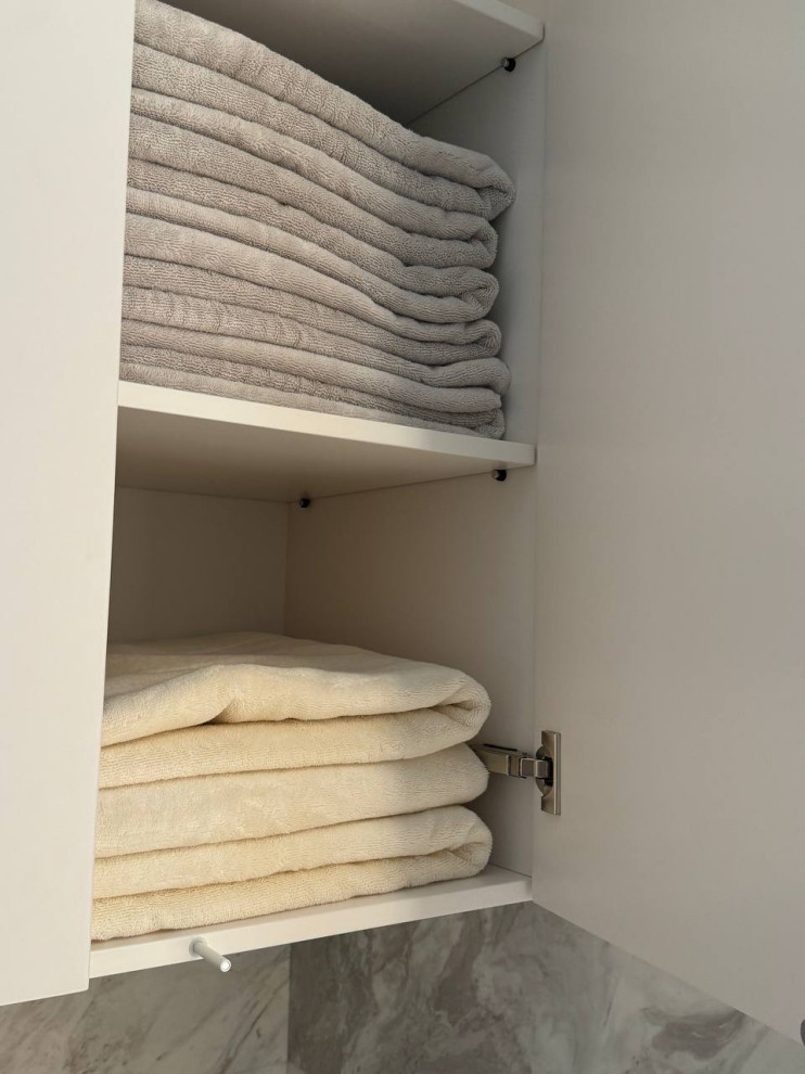 Шкаф для ванной комнаты