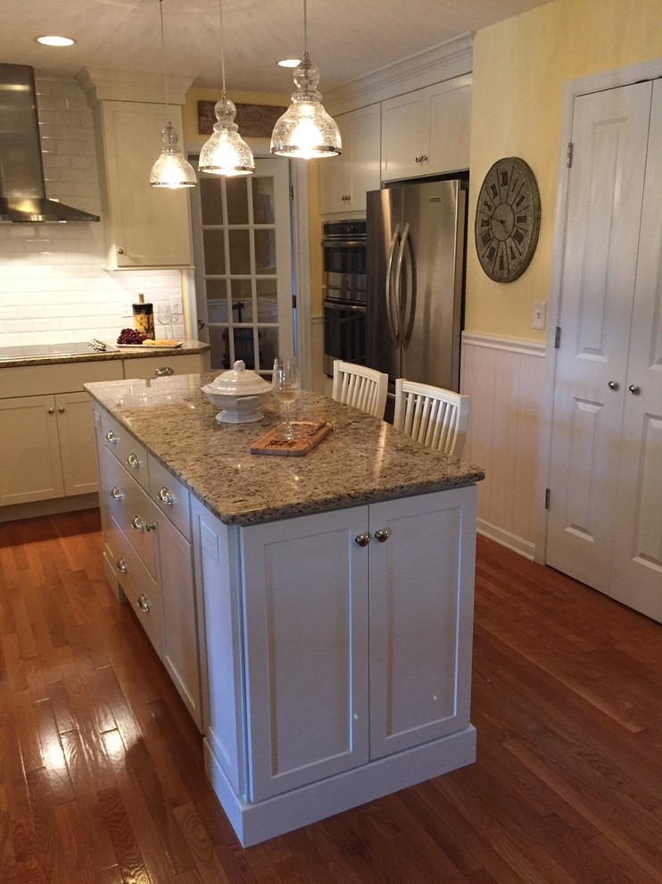 Off-white & White Kitchen with the Perfect Amount of "Glimmer"