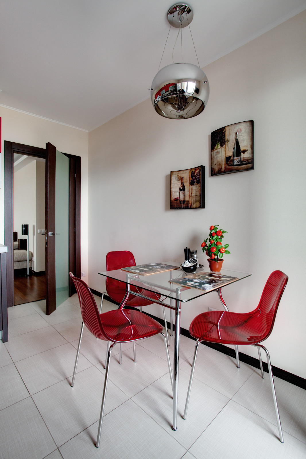 Театральность, динамика и игра контрастов