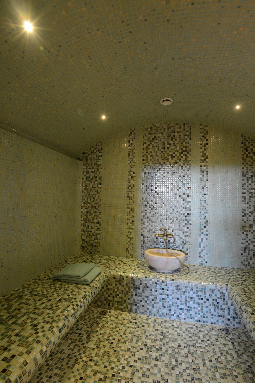 Большой дом