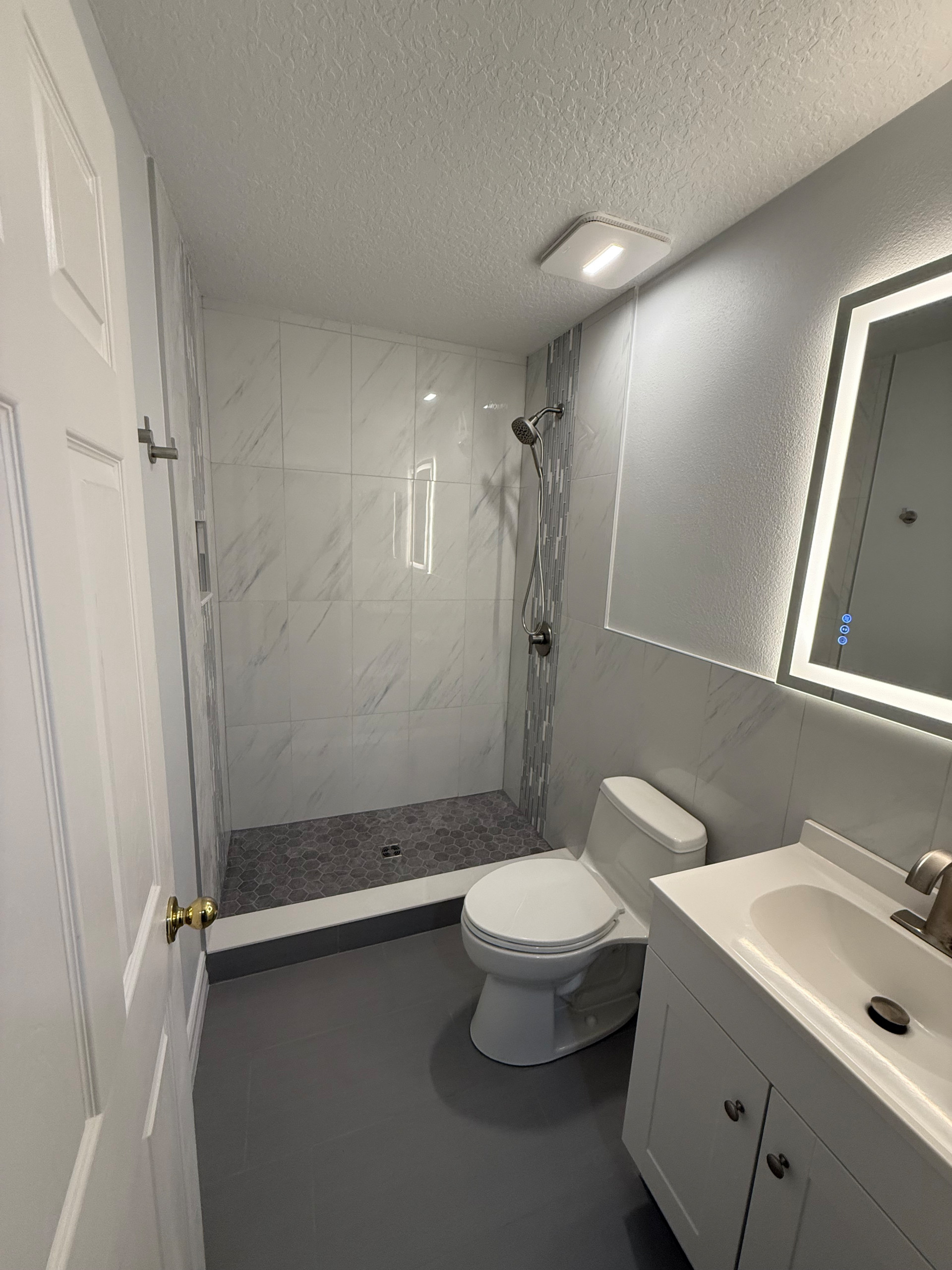Guest Bathroom Refresh