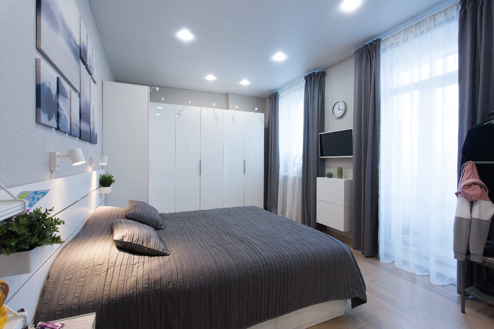 ул. Кондратюка, 1