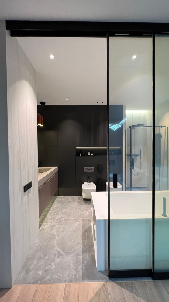 Фотосессия  - двери, мебель и перегородки в московской квартире