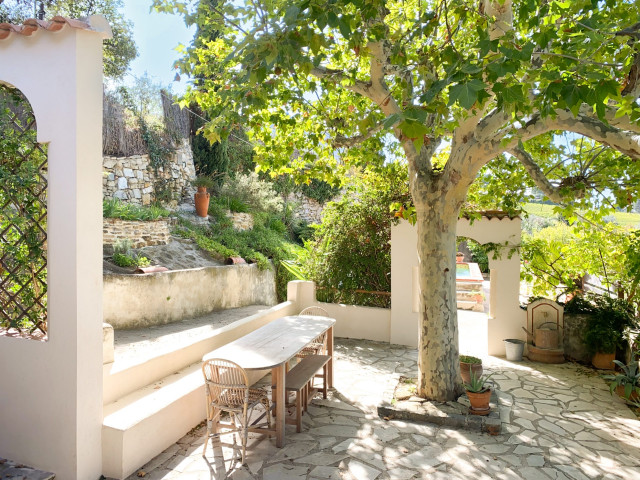 Cassis medelhavsstil-uteplats