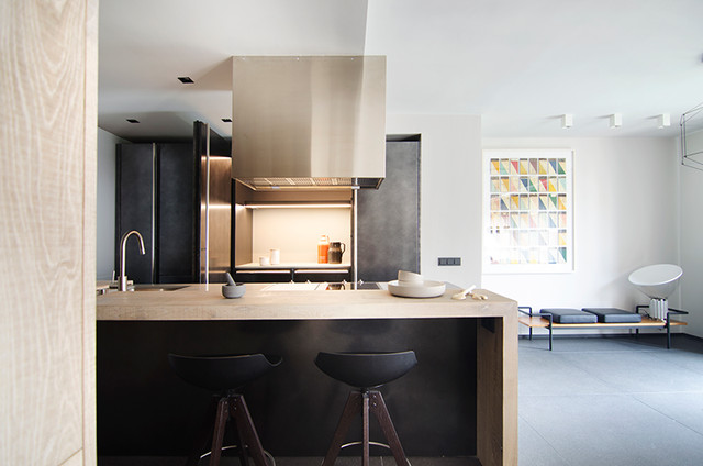 SARRIA contemporary-kitchen