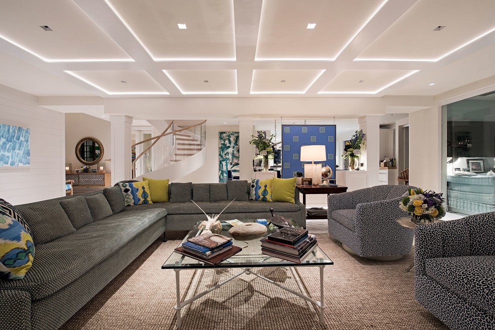 Inspiration for a coastal home design remodel in Miami