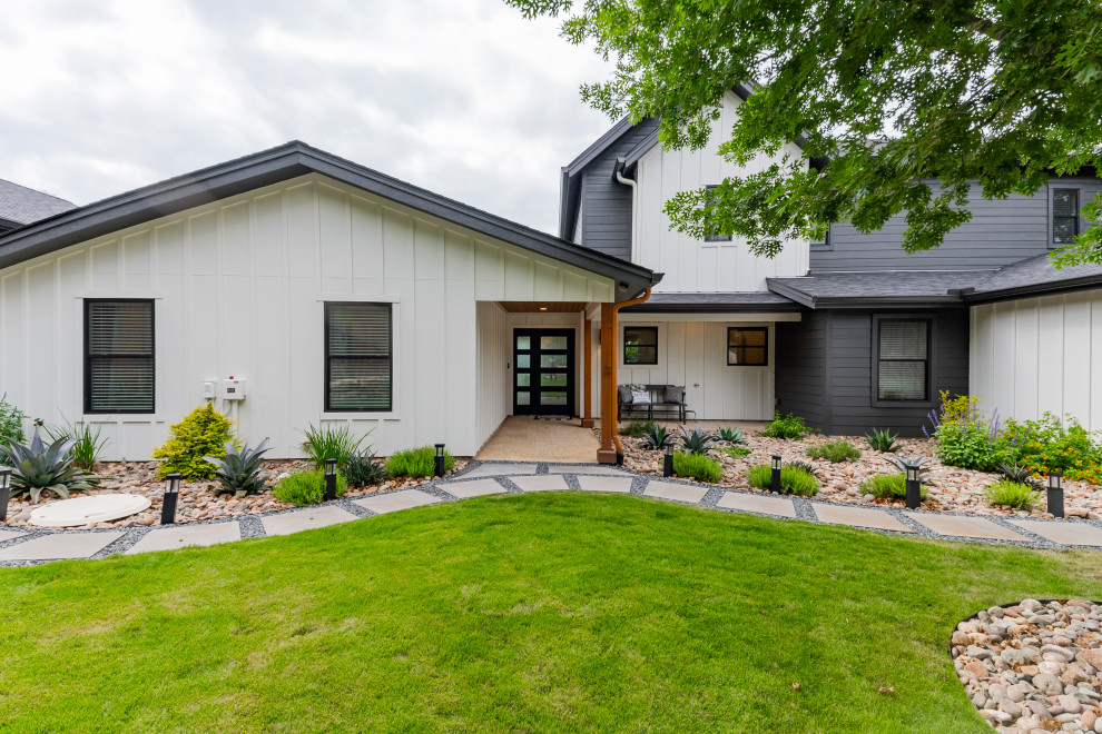 6302 Lynn Lane - Reit Above It All