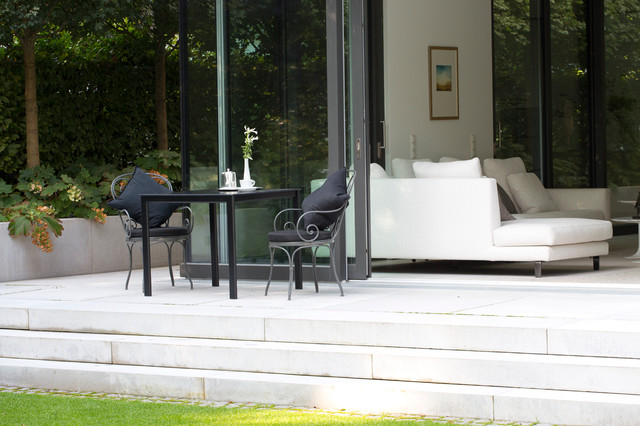 Sichtbeton - Modern - Terrasse - Hamburg - von Borgmann Gärtner von Eden