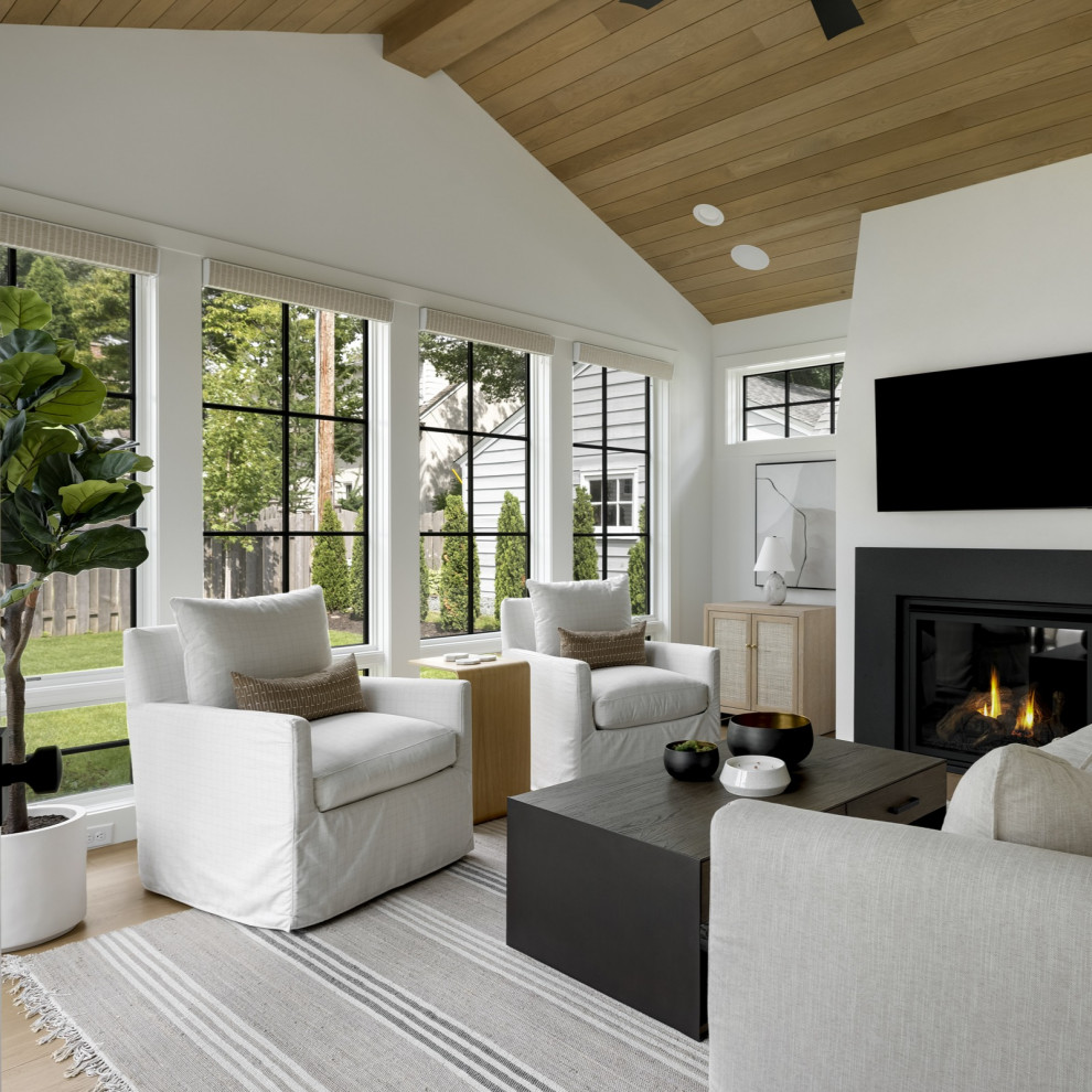 Creekside Casual - Transitional - Sunroom - Minneapolis - by Fika ...