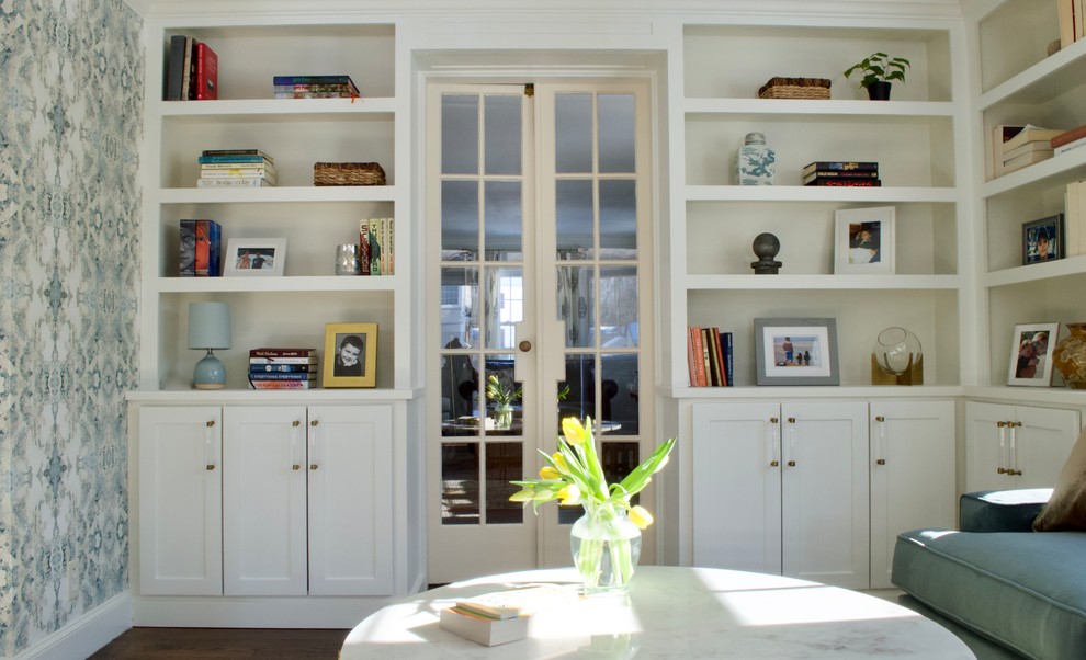 Inspiration for a transitional home design remodel in Bridgeport