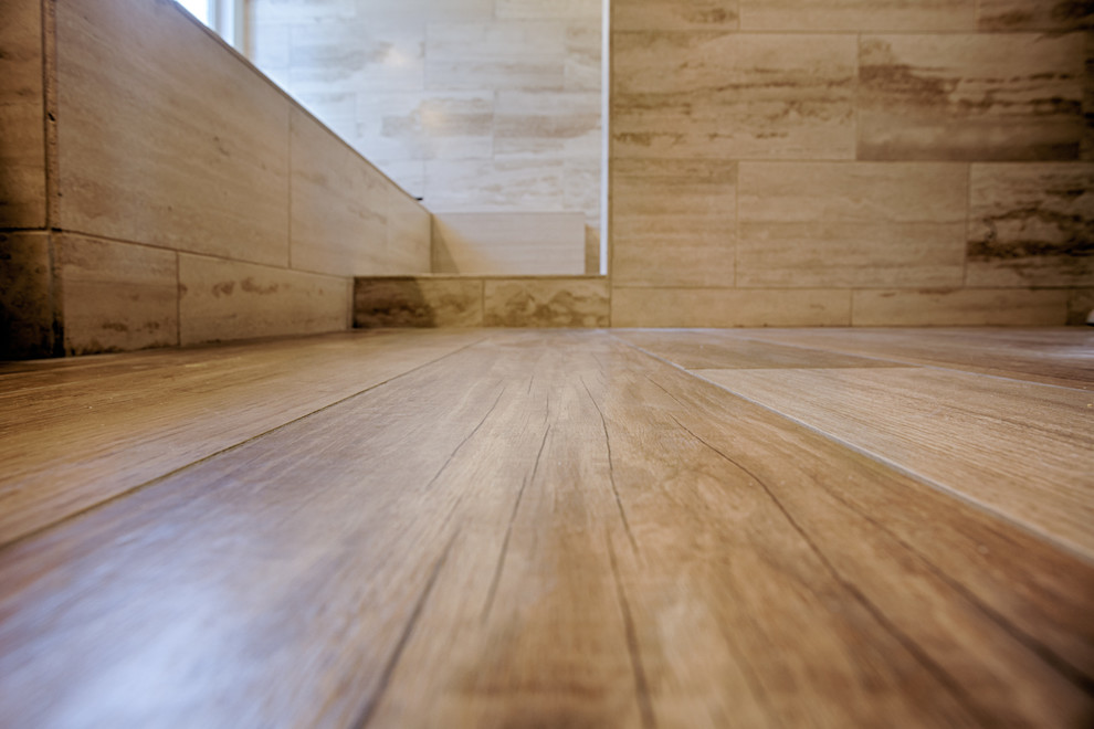 Inspiration for a transitional bathroom remodel in Phoenix