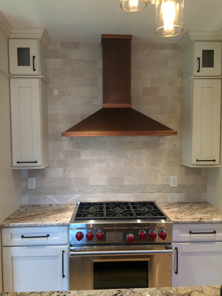 Kitchen - kitchen idea in Columbus