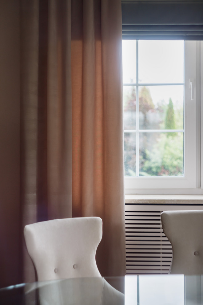 Столовая в загородном доме в Подмосковье