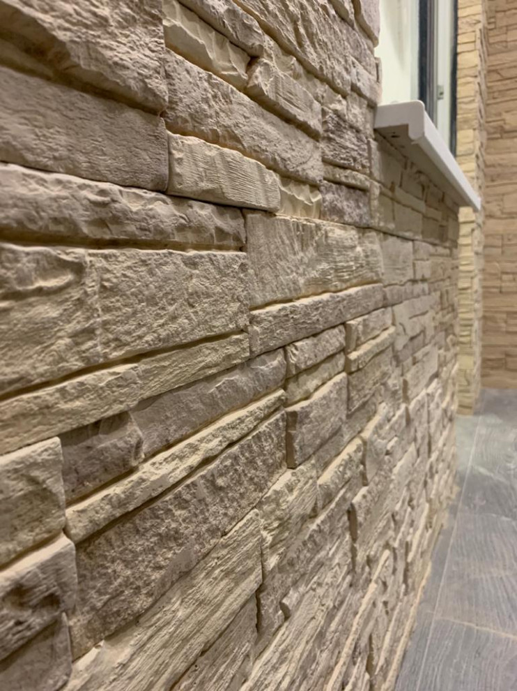 Отделка балкона декоративным камнем