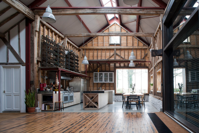Ancient Party Barn contemporary-koek