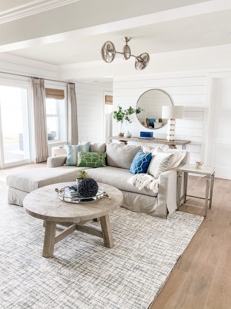 Design ideas for a beach style family room in Orlando.