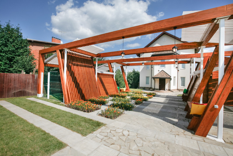 Дачный ответ, НТВ. Обстановка на парковке