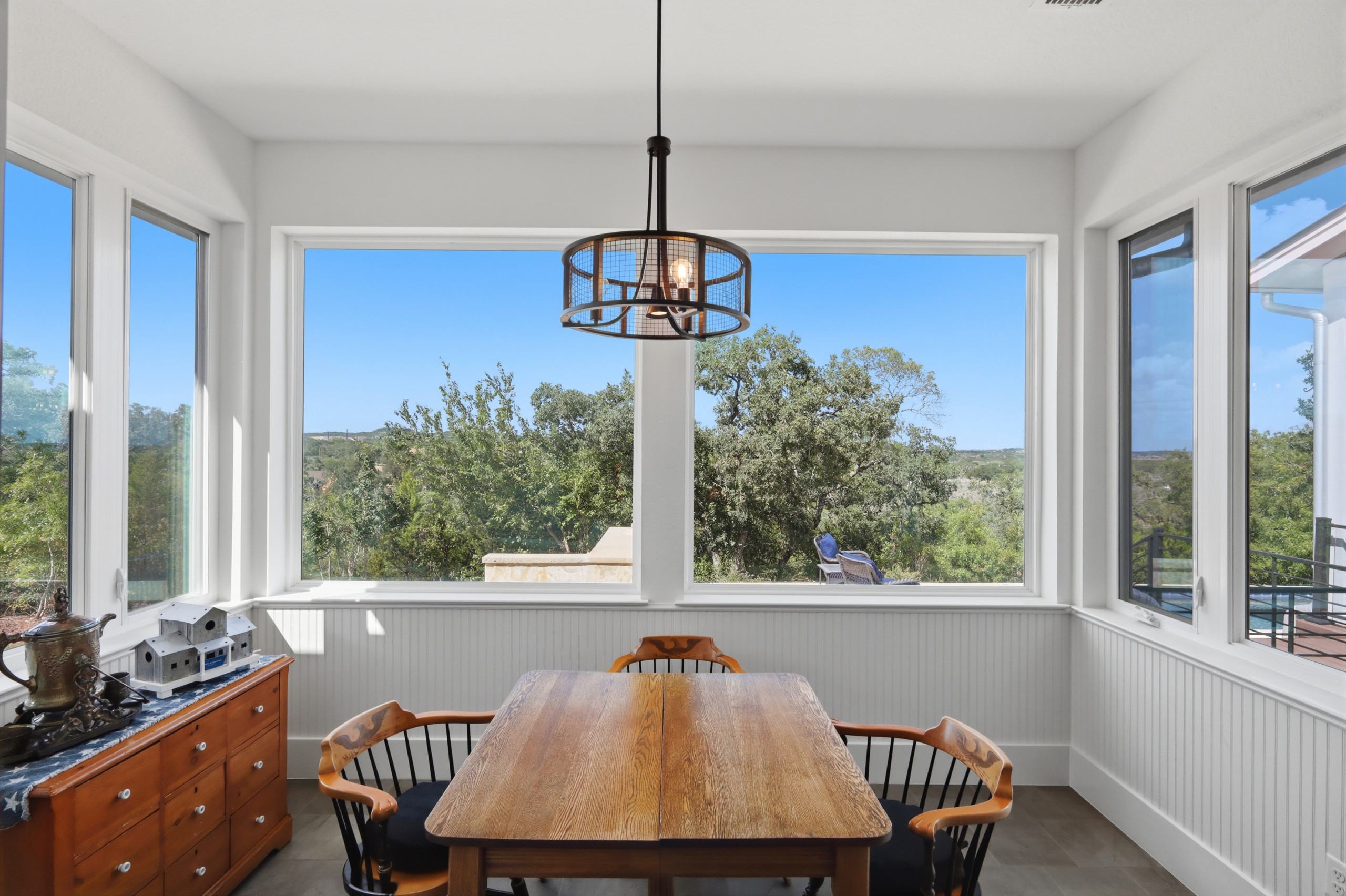 Farmhouse: 3,571 ft² | 4 BR | 3.5 BA | 1 ST