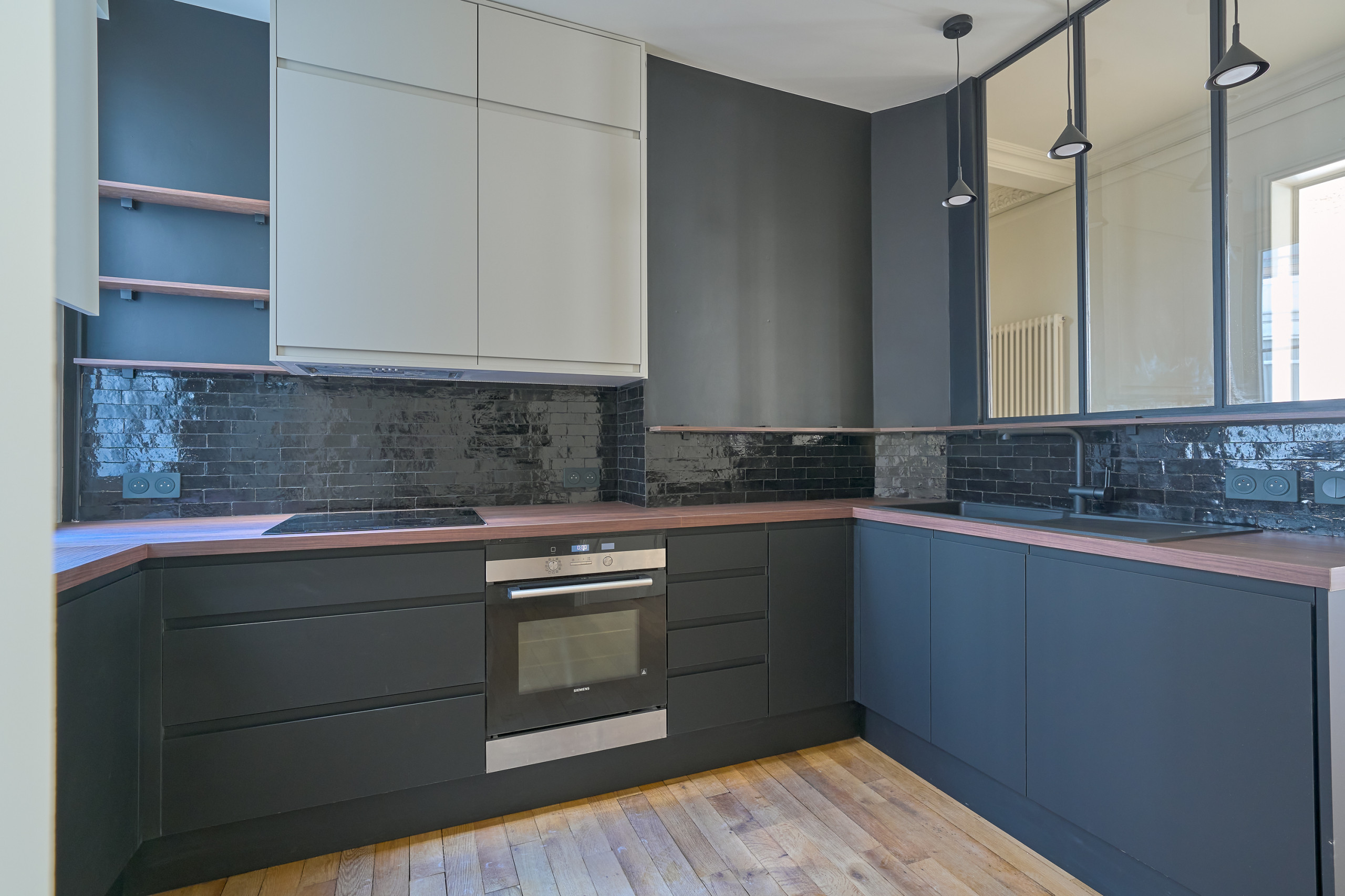 Rénovation et mise en valeur d'un appartement parisien à la Gare de Lyon