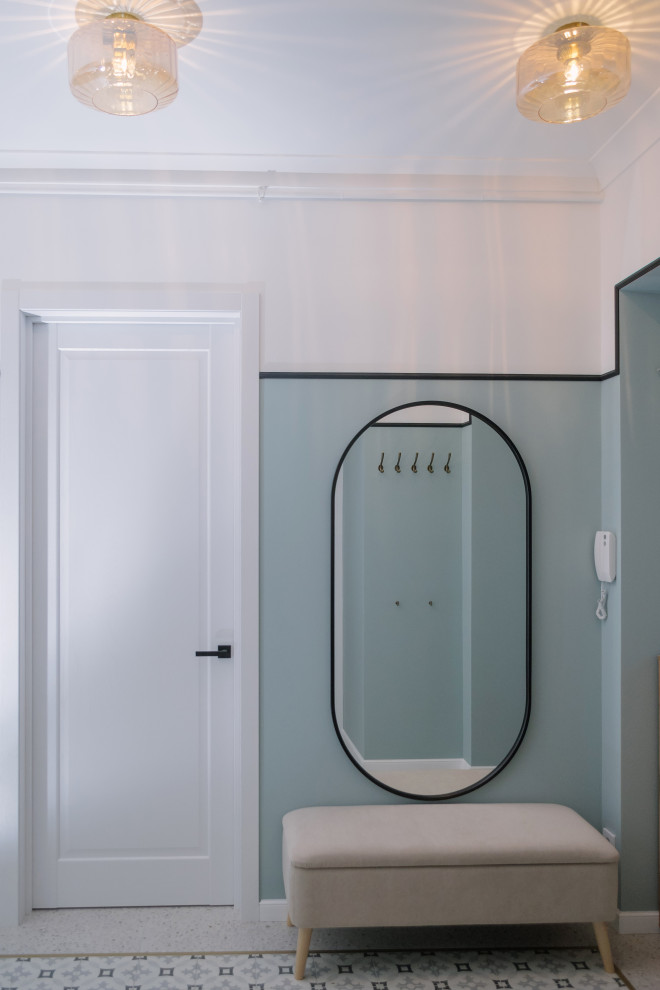 Реализация проекта в старом фонде СПб, квартира с камином.