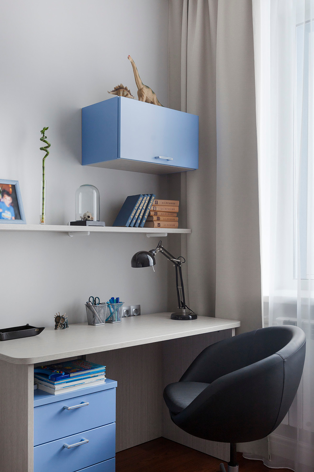 Современная квартира. Детская комната