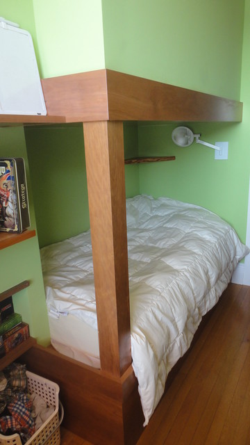 room dividing bunk beds
