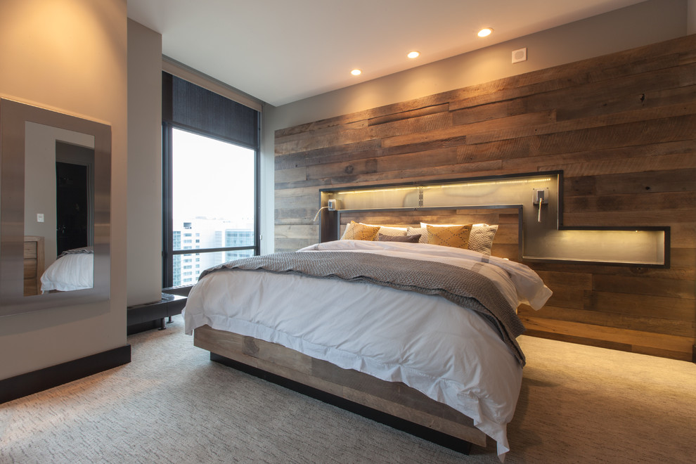 Photo of a contemporary master bedroom in Minneapolis with brown walls, carpet and grey floor.
