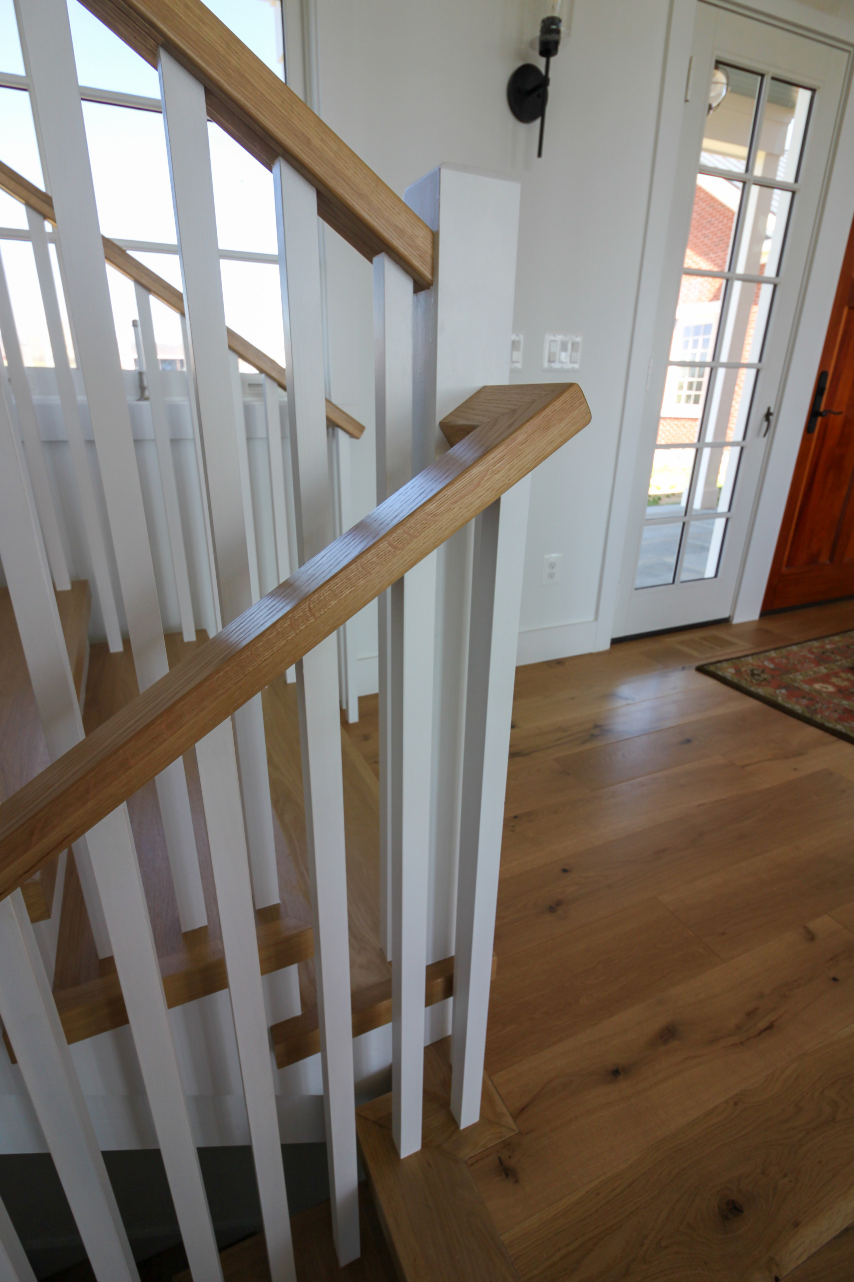 91_U-Shaped Floating Staircase Surrounded by Bucolic Mountain Views, Winchester,