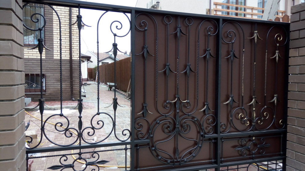 откатные кованые ворота, кованая калитка