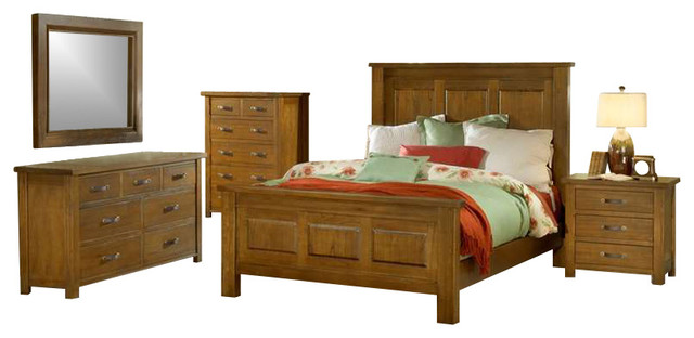Hillsdale Furniture Outback Panel Bedroom Set, Warm Chestnut