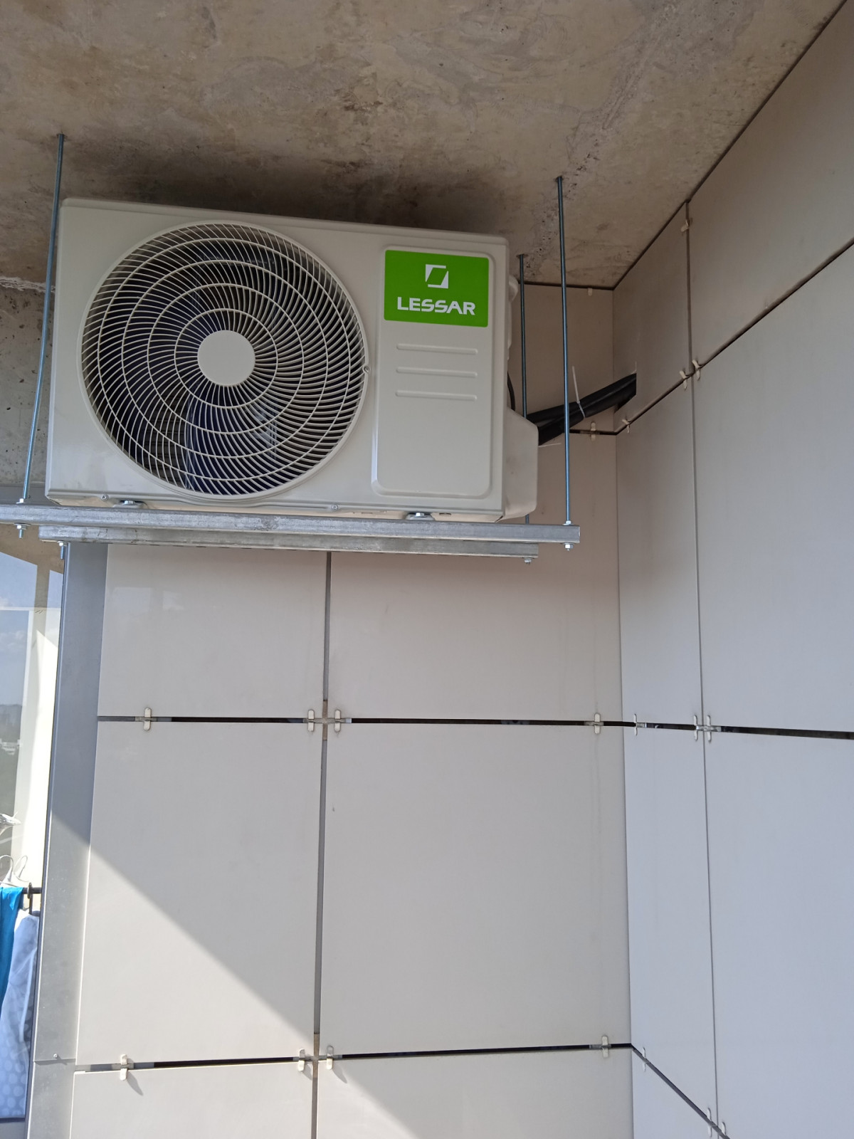 СПЛИТ-СИСТЕМА В КВАРТИРУ НА ПРОСПЕКТЕ ПРОСВЕЩЕНИЯ