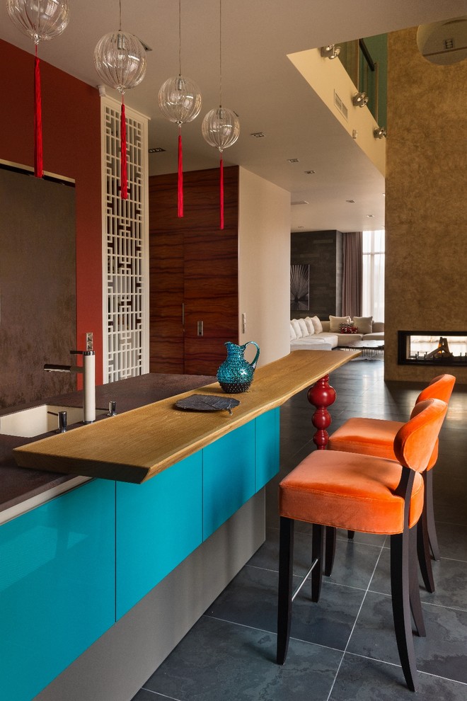 ...с китайским акцентом