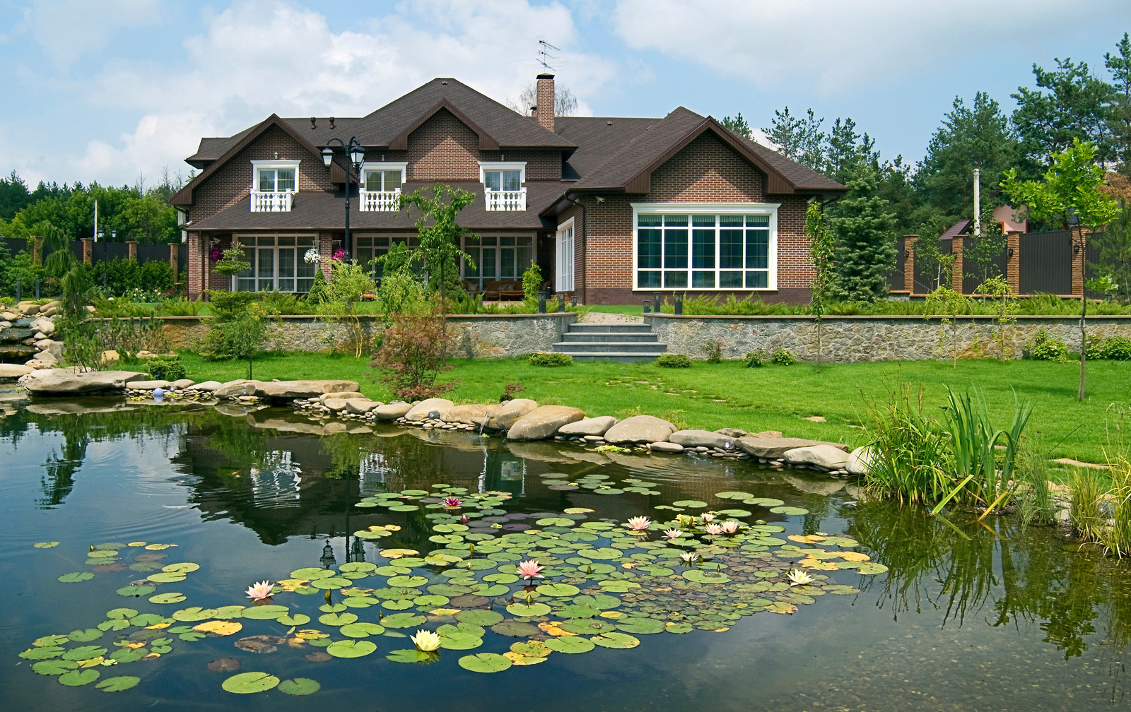 Дом в английском стиле