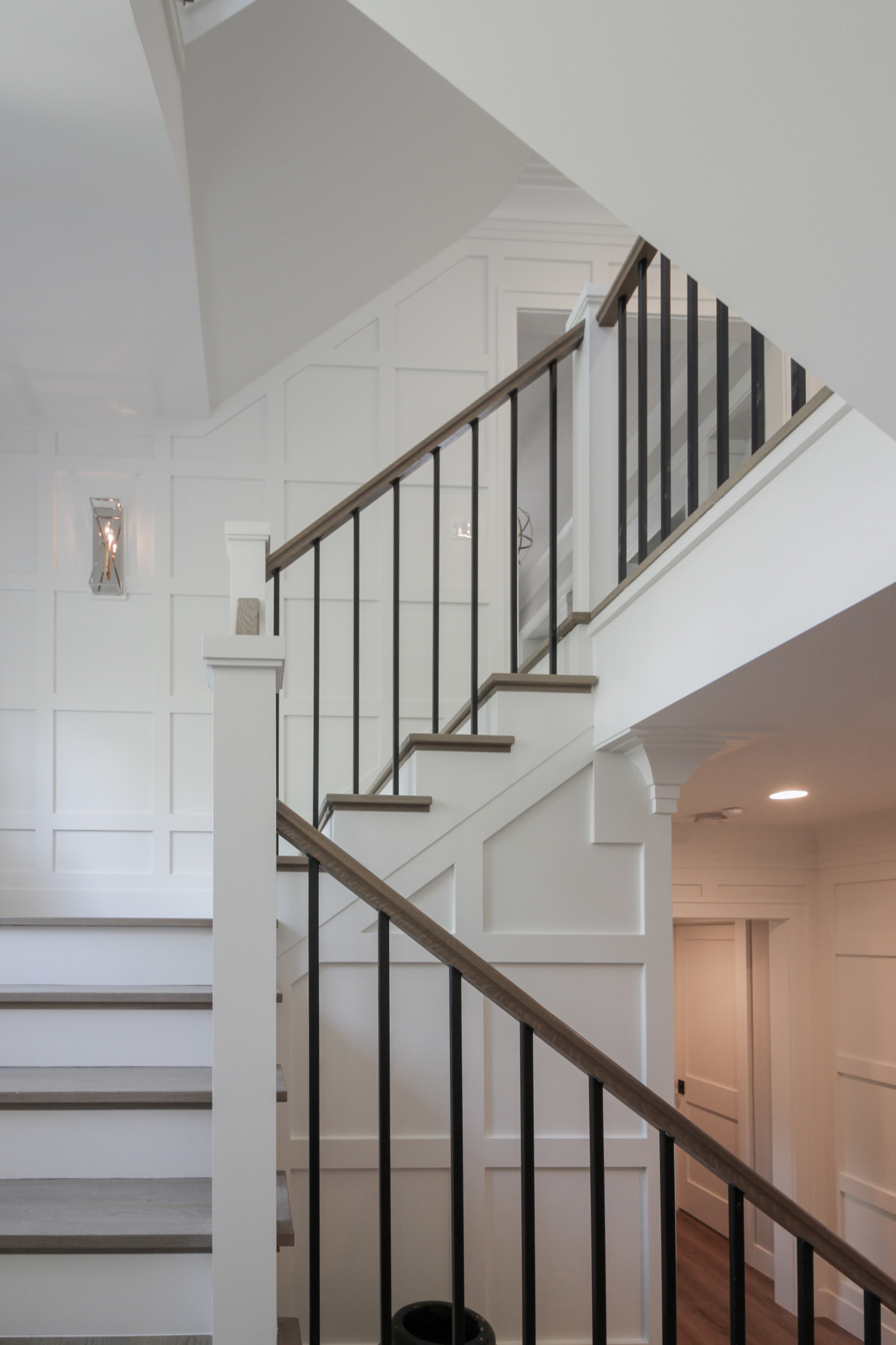 87_Welcoming and Functional Contemporary U-shaped Staircase, Arlington, VA 22207