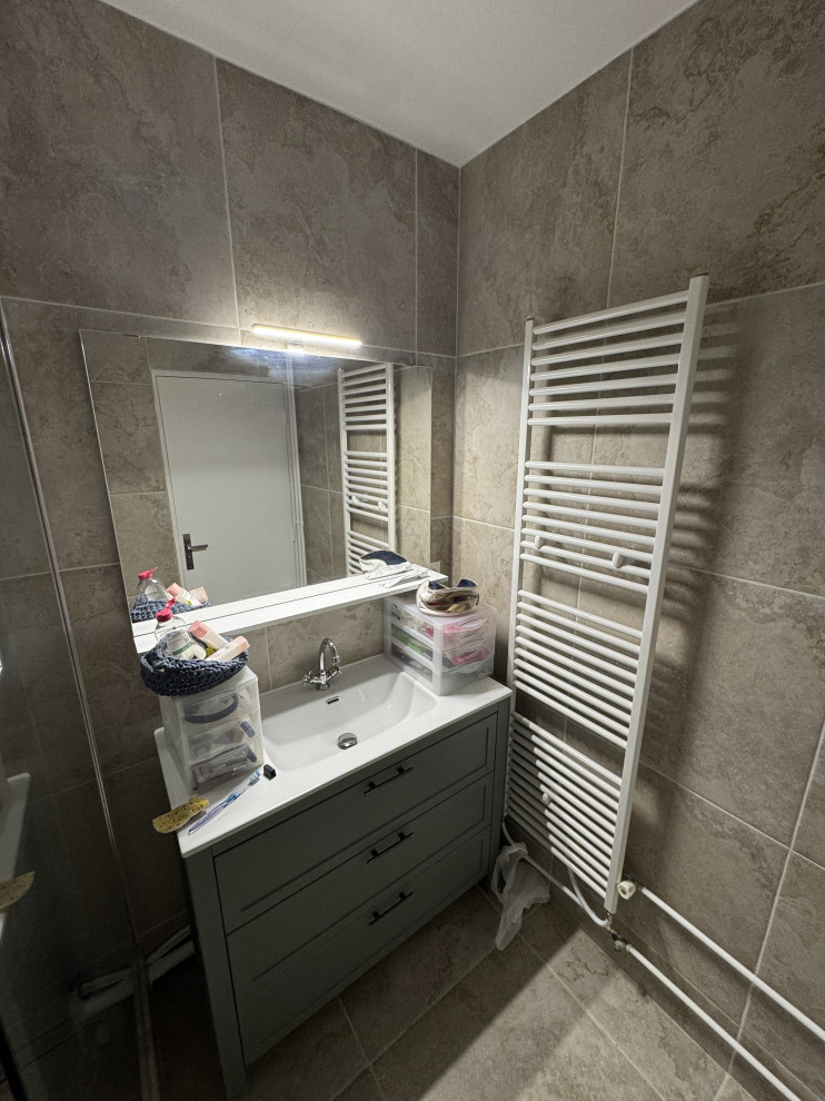 Rénovation de deux salles de bain et du salon / cuisine
