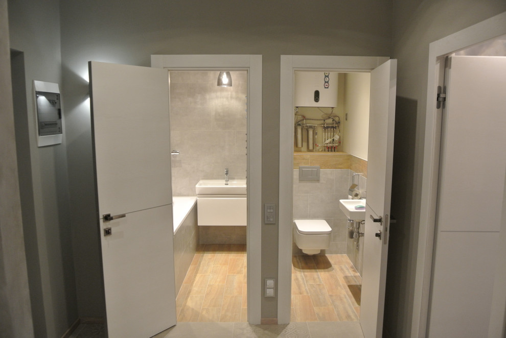 Трехкомнатная квартира Пос. Мурино, Охтинская аллея