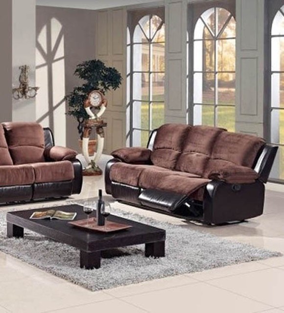McFerran Home Furnishings - Traditional Upholstered Sofa - SF2515-S