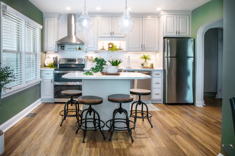 Farmhouse Style Kitchen