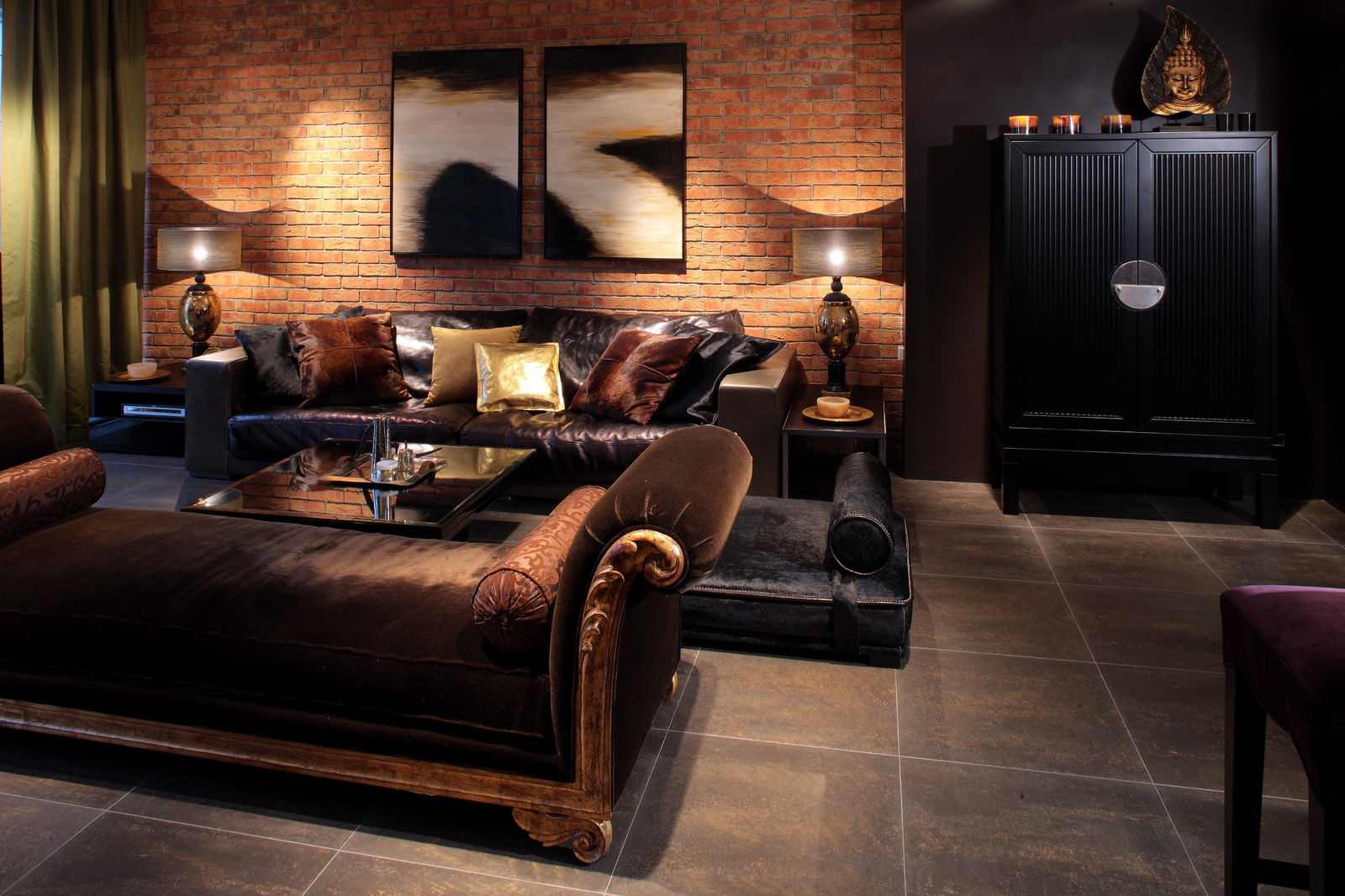 Классика в темных тонах