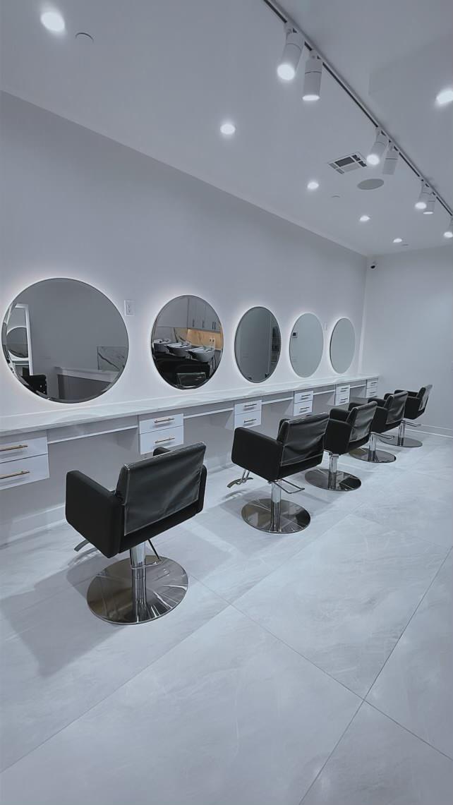 GLAM HOUSE SALON