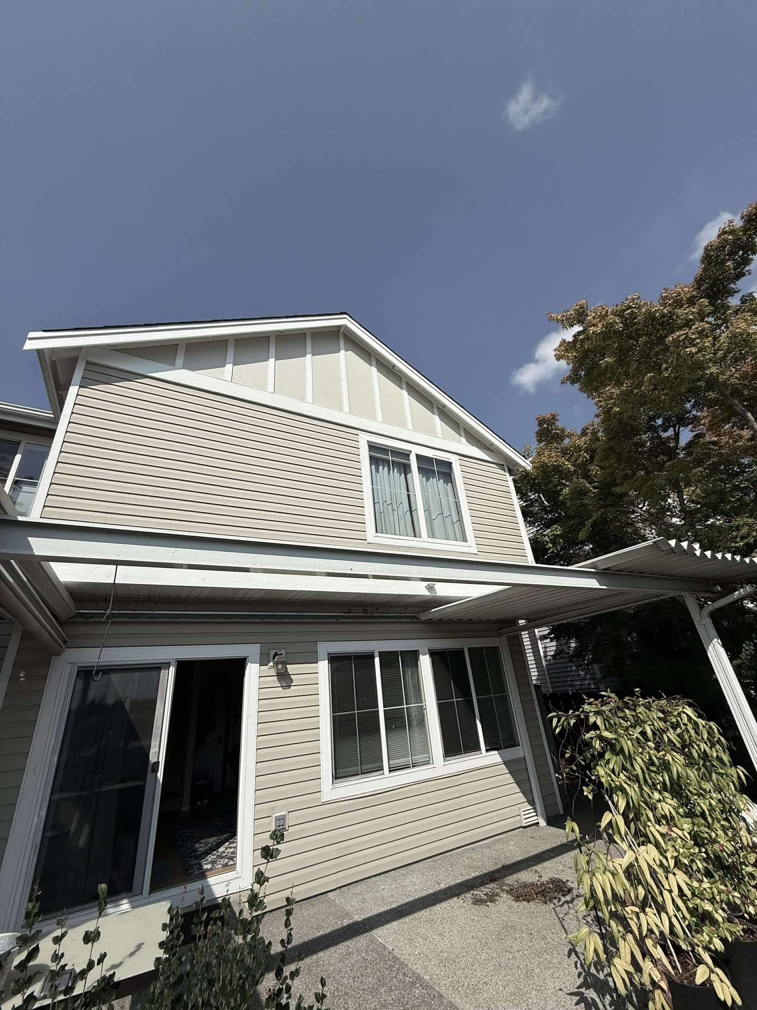 Exterior Wood Repairs & Repaint