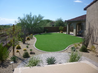 Artificial Turf - Contemporary - Landscape - Phoenix - by MTH Design Group