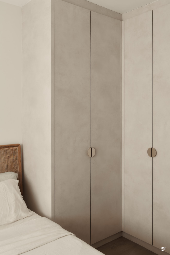 Design ideas for a Scandinavian bedroom in Singapore.