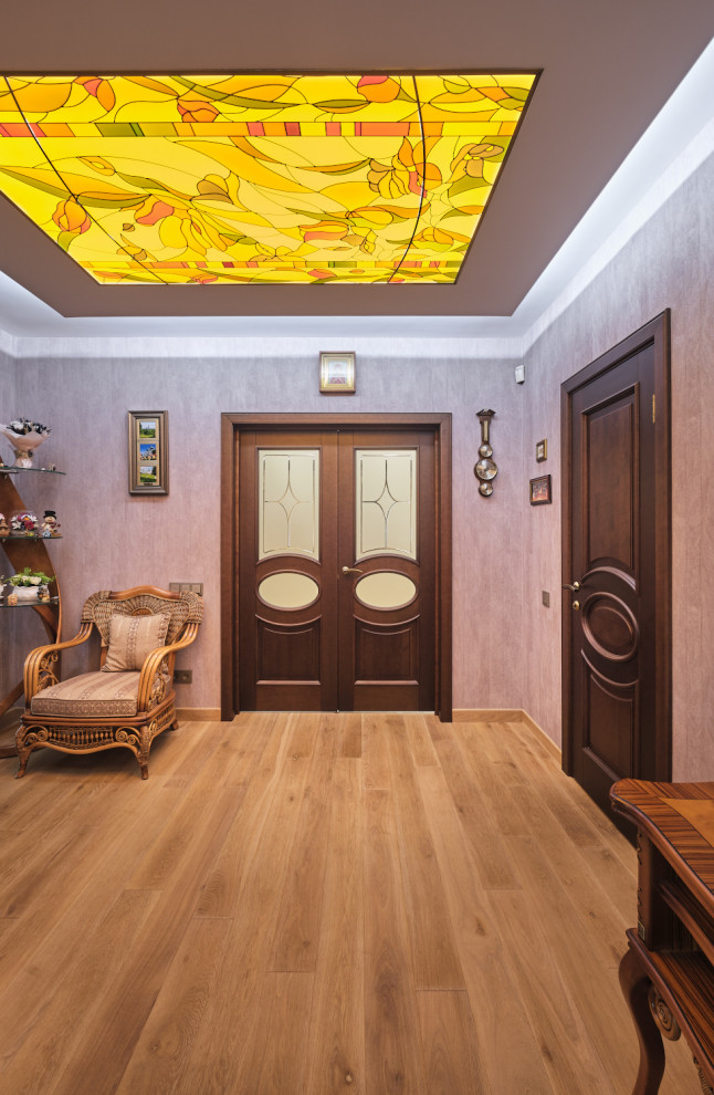 Капри в бревенчатом доме