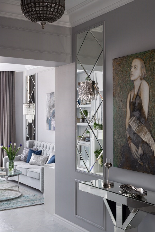 Картины в прихожей