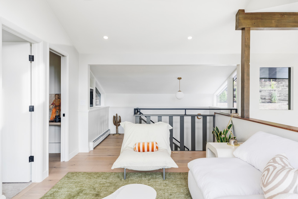 Applewood Bluffs midcentury remodel